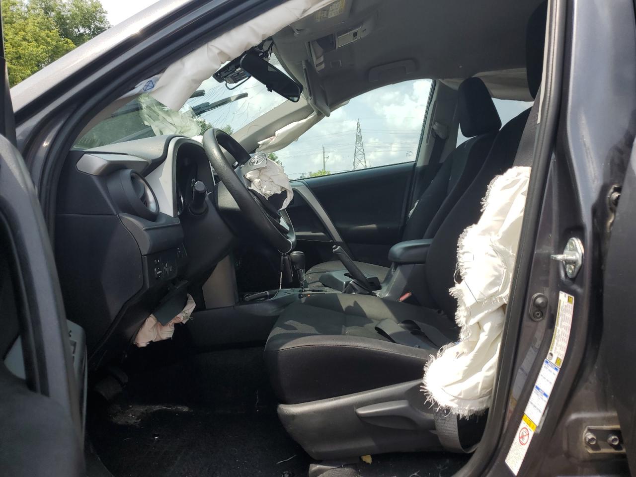 2017 Toyota Rav4 Le VIN: 2T3BFREV3HW684372 Lot: 65442364