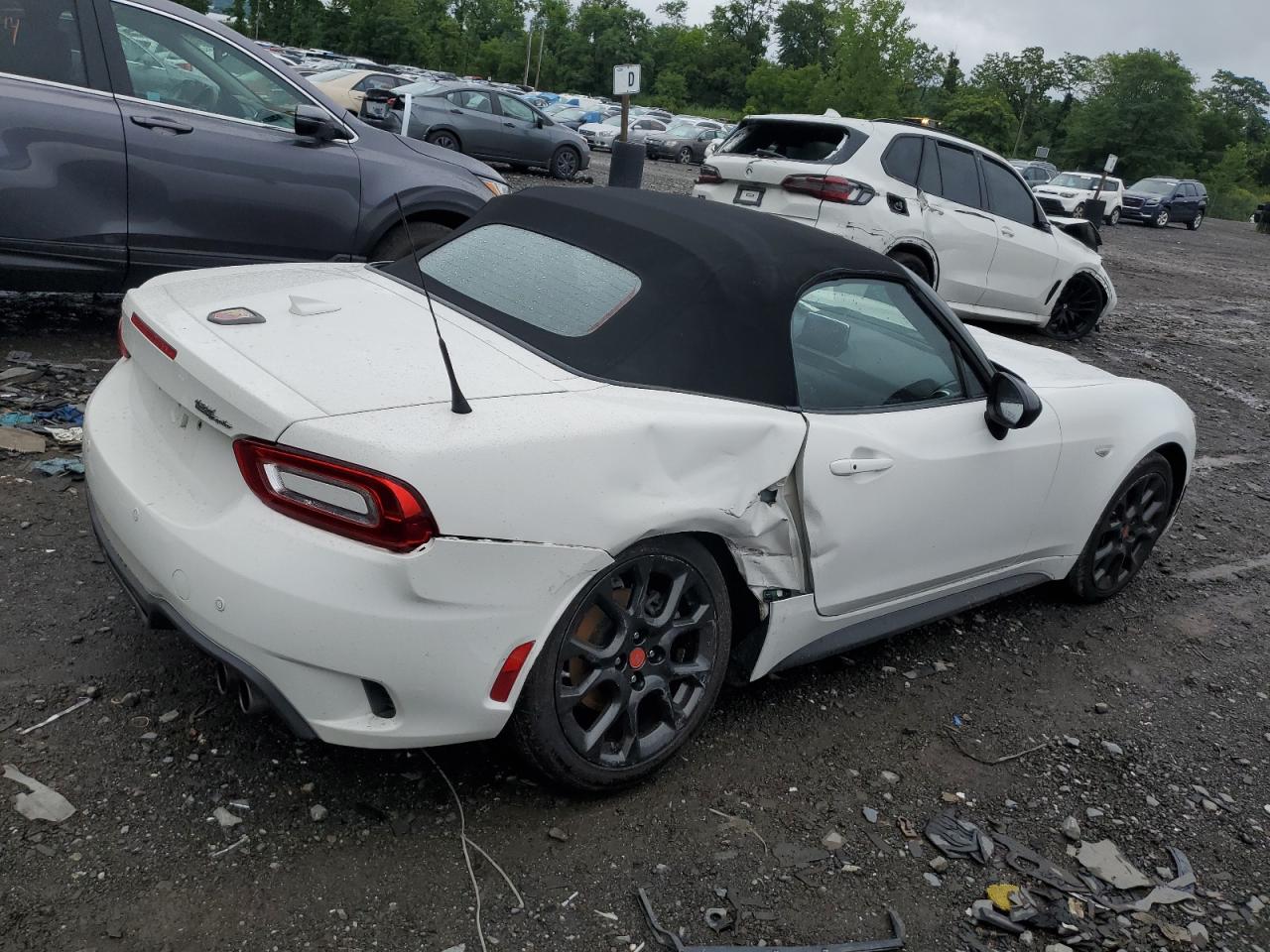 JC1NFAEK0J0139791 2018 Fiat 124 Spider Classica 2018 Fiat 124 Spider Classica VIN: JC1NFAEK0J0139791 Lot: 66230134