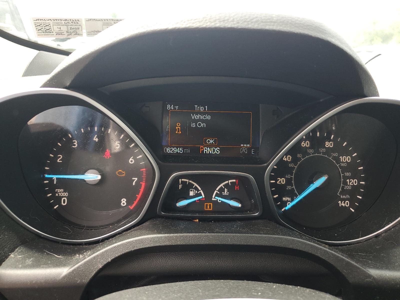 1FMCU9J97JUA19329 2018 Ford Escape Titanium