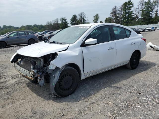  NISSAN VERSA 2017 White