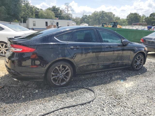  FORD FUSION 2018 Czarny