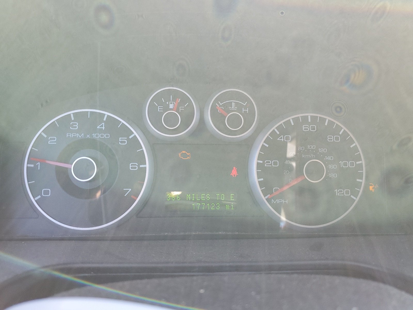 3FAFP07Z86R221175 2006 Ford Fusion Se