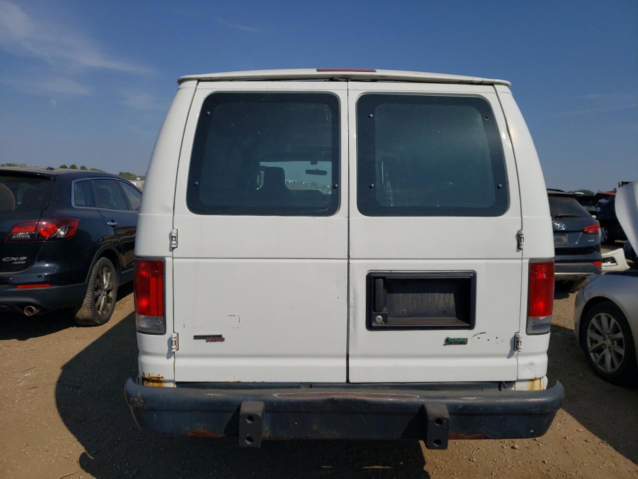 1FTNS2EW9BDA13916 2011 Ford Econoline E250 Van