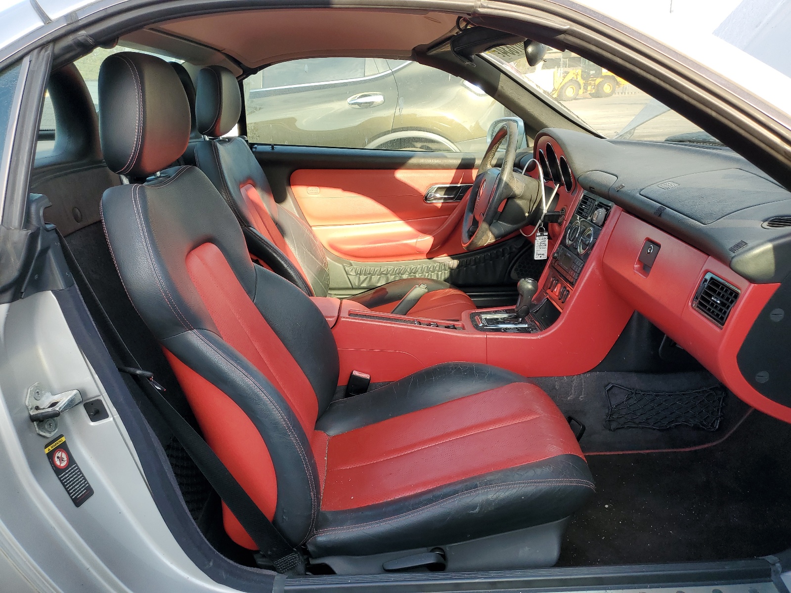 WDBKK47F0YF148189 2000 Mercedes-Benz Slk 230 Kompressor