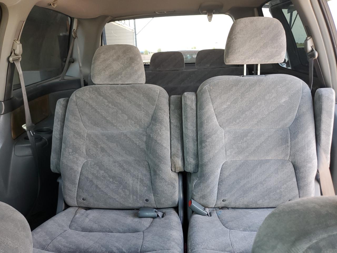 2004 Honda Odyssey Ex VIN: 5FNRL18694B078054 Lot: 68547804
