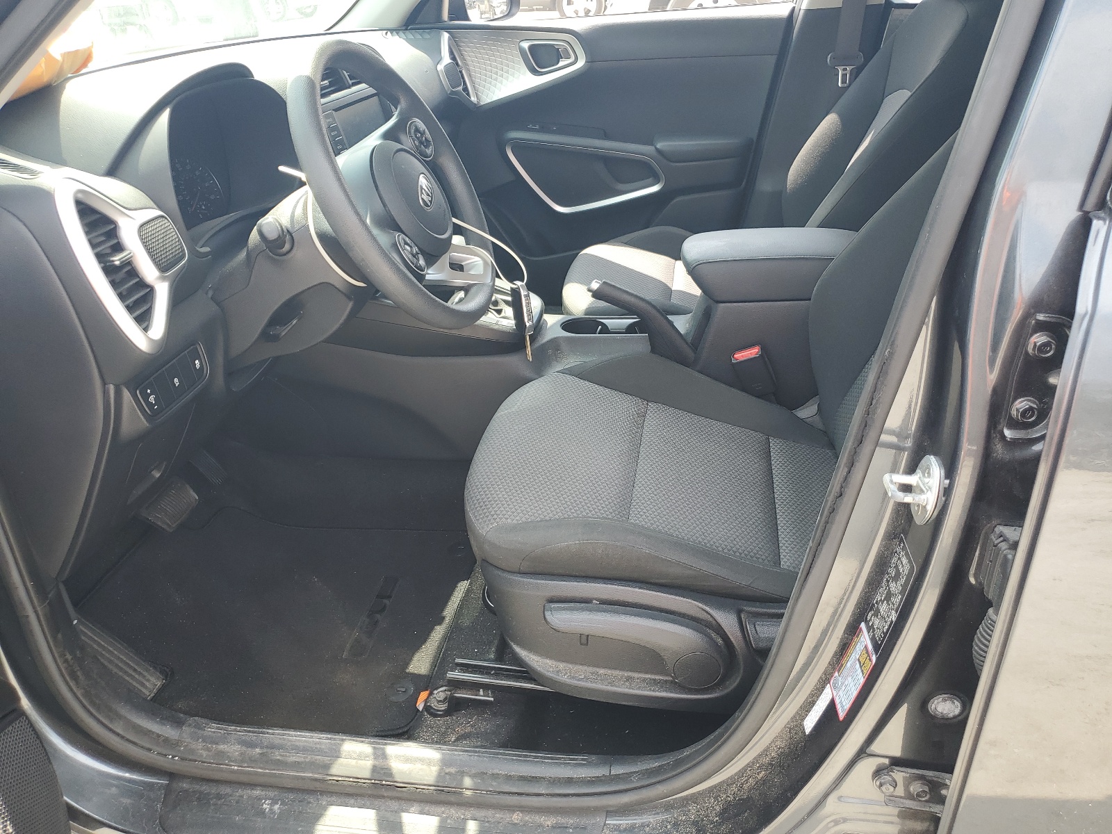 KNDJ23AU0L7722534 2020 Kia Soul Lx