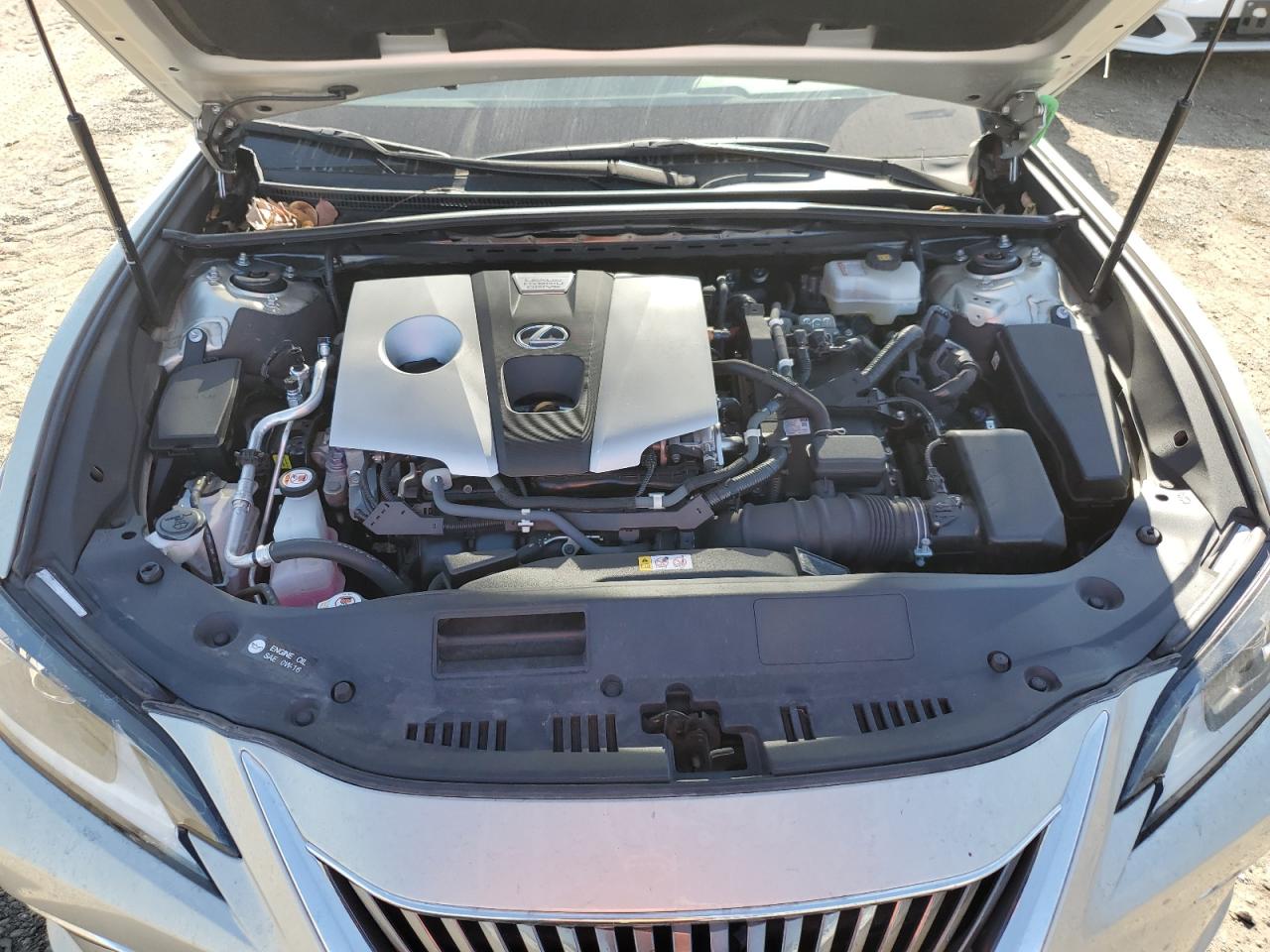 2019 Lexus ES - Image 11