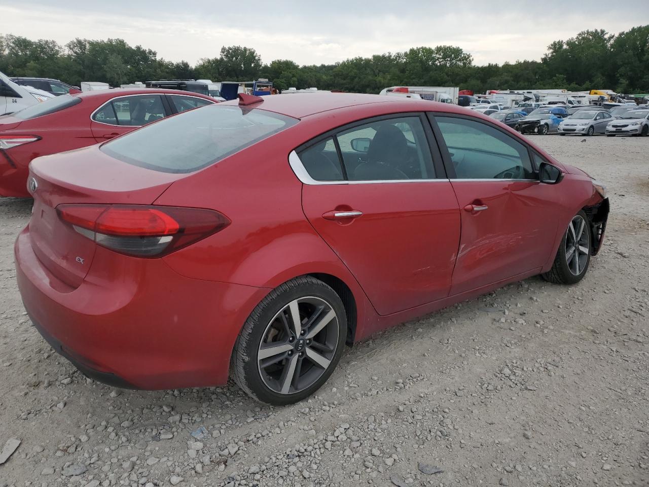 VIN 3KPFL4A86HE043239 2017 KIA FORTE no.3