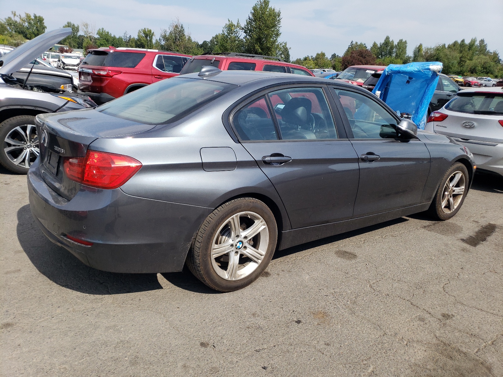 2014 BMW 328 Xi Sulev vin: WBA3B5C51EP544367