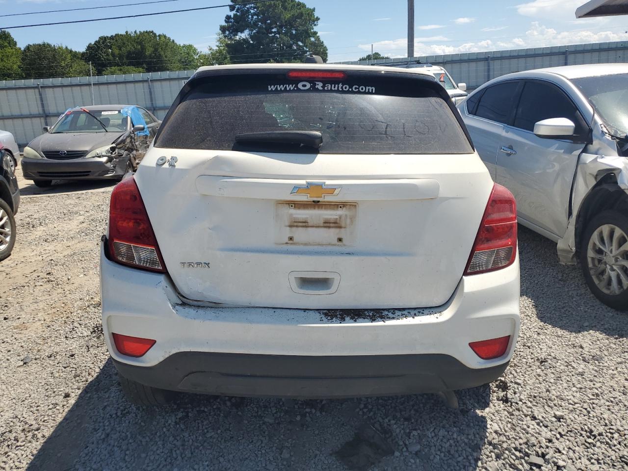 KL7CJKSB2LB056130 2020 Chevrolet Trax Ls