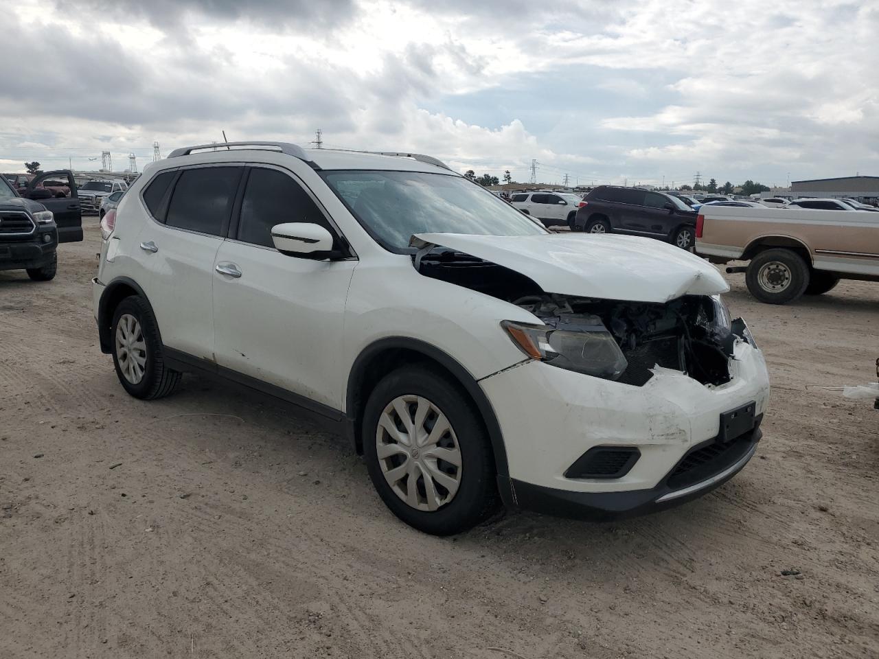 VIN KNMAT2MT2GP615419 2016 NISSAN ROGUE no.4