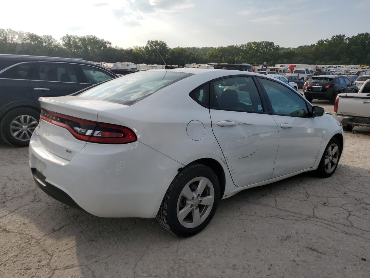 2015 Dodge Dart - Image 3