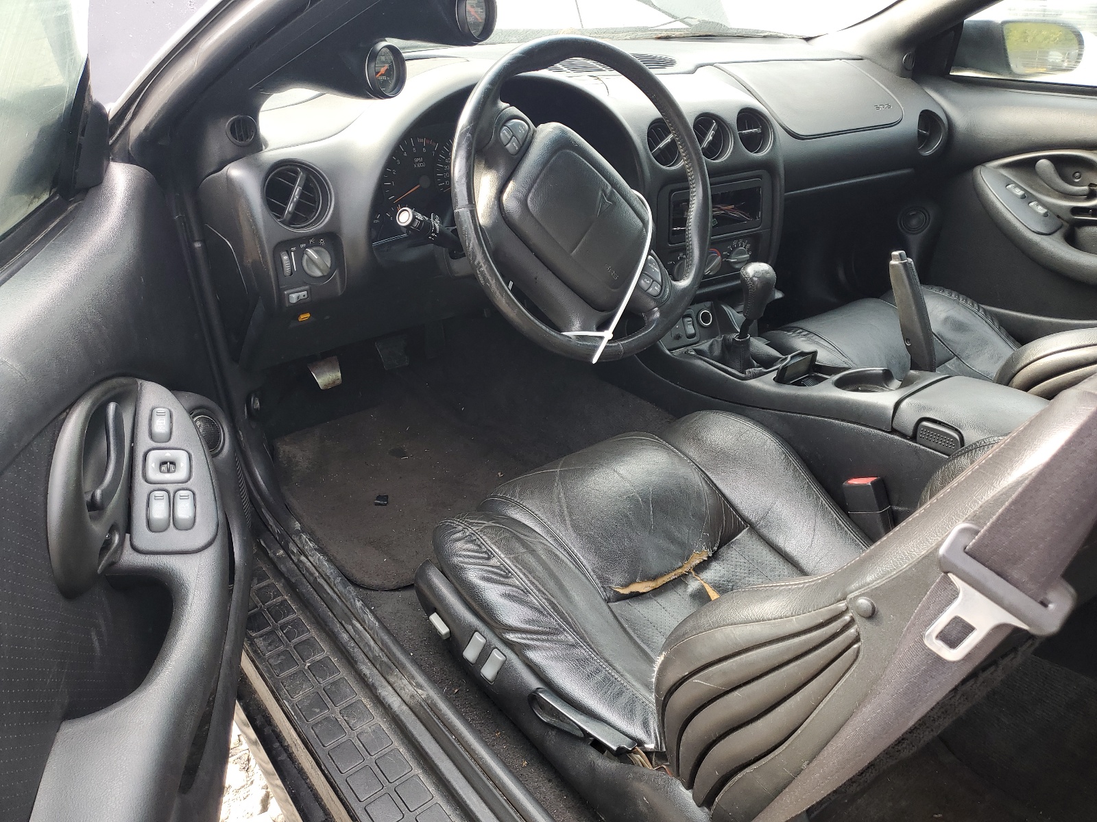 2G2FV22G7Y2141311 2000 Pontiac Firebird Formula