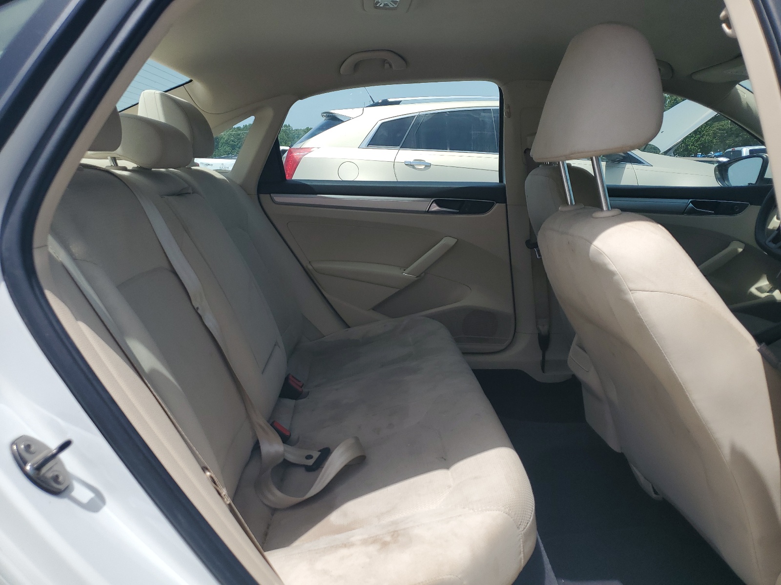 1VWAT7A37HC006513 2017 Volkswagen Passat S