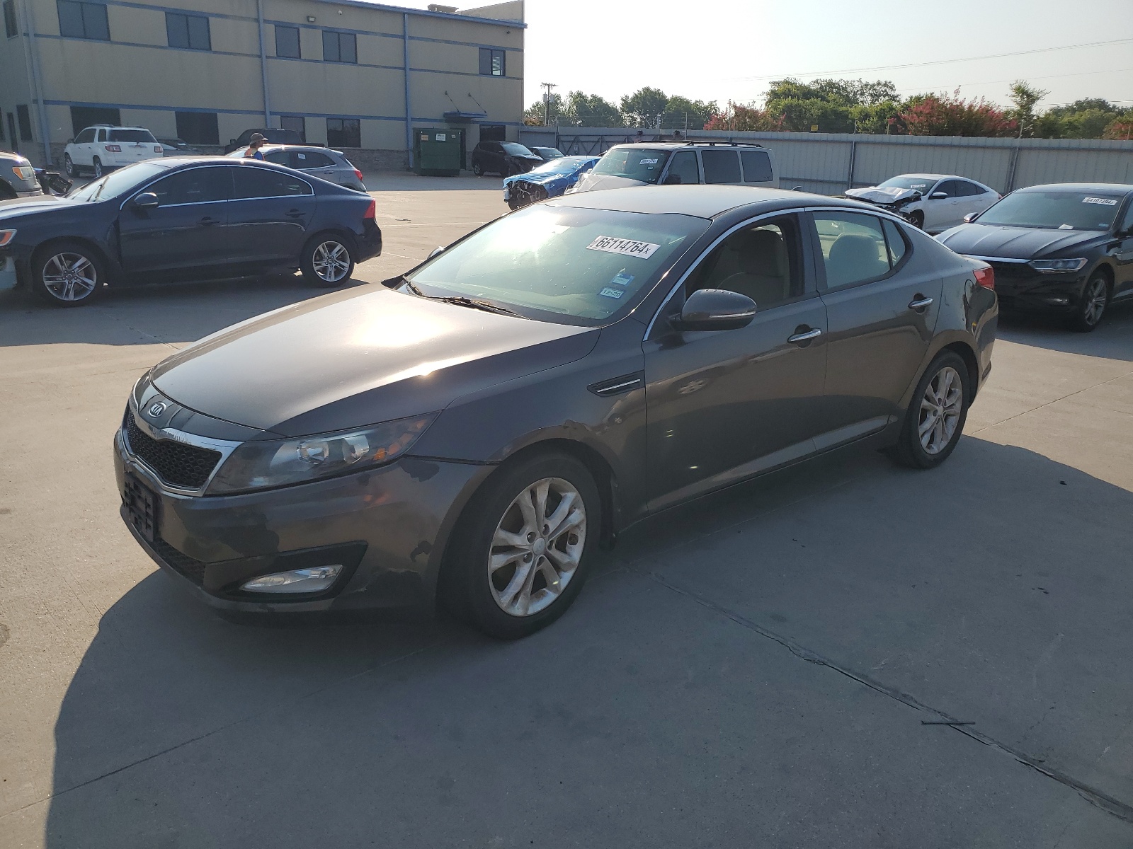 2012 Kia Optima Lx vin: 5XXGM4A72CG019576