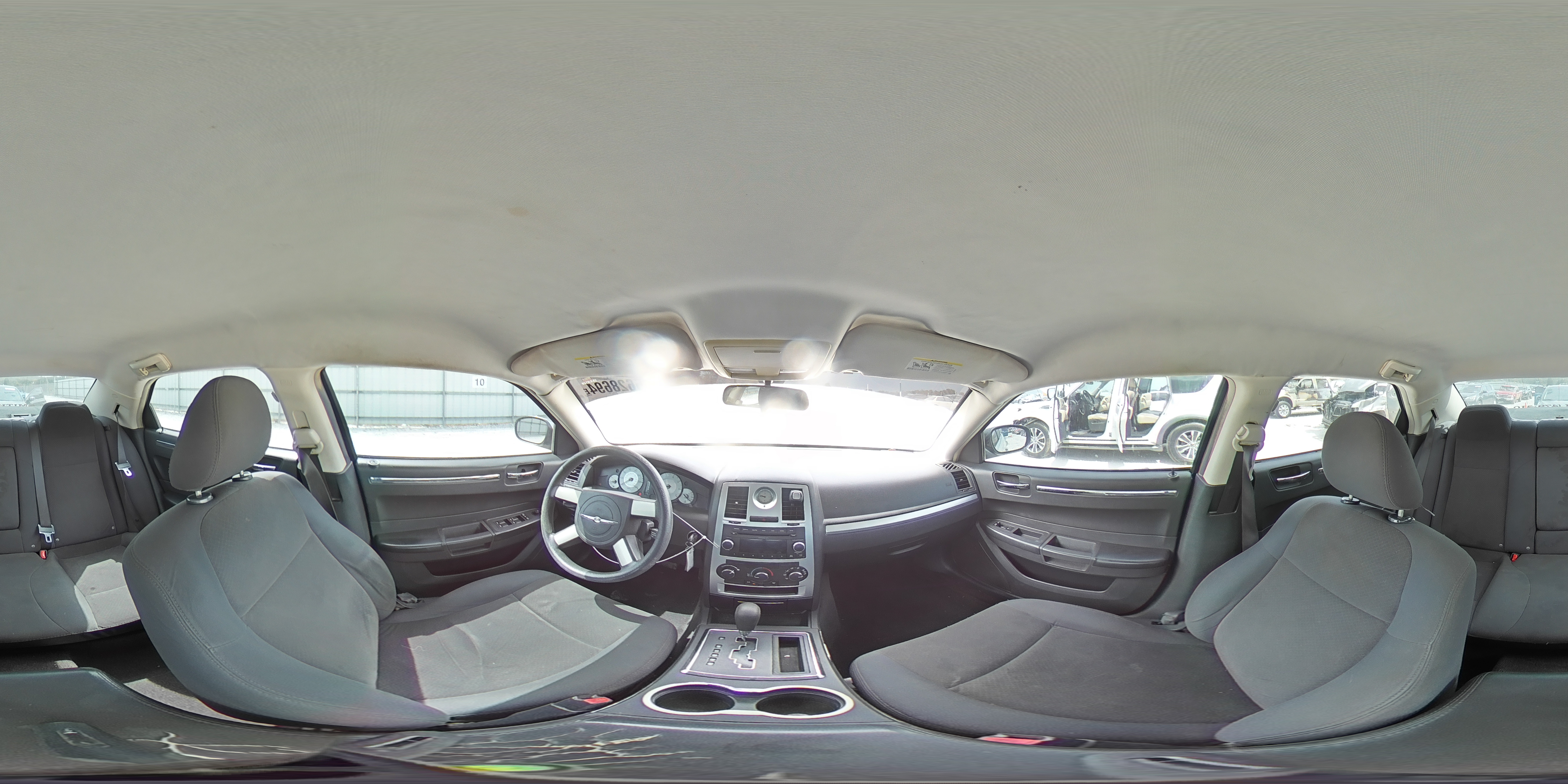 2010 Chrysler 300 Touring VIN: 2C3CA4CD8AH173752 Lot: 65628694