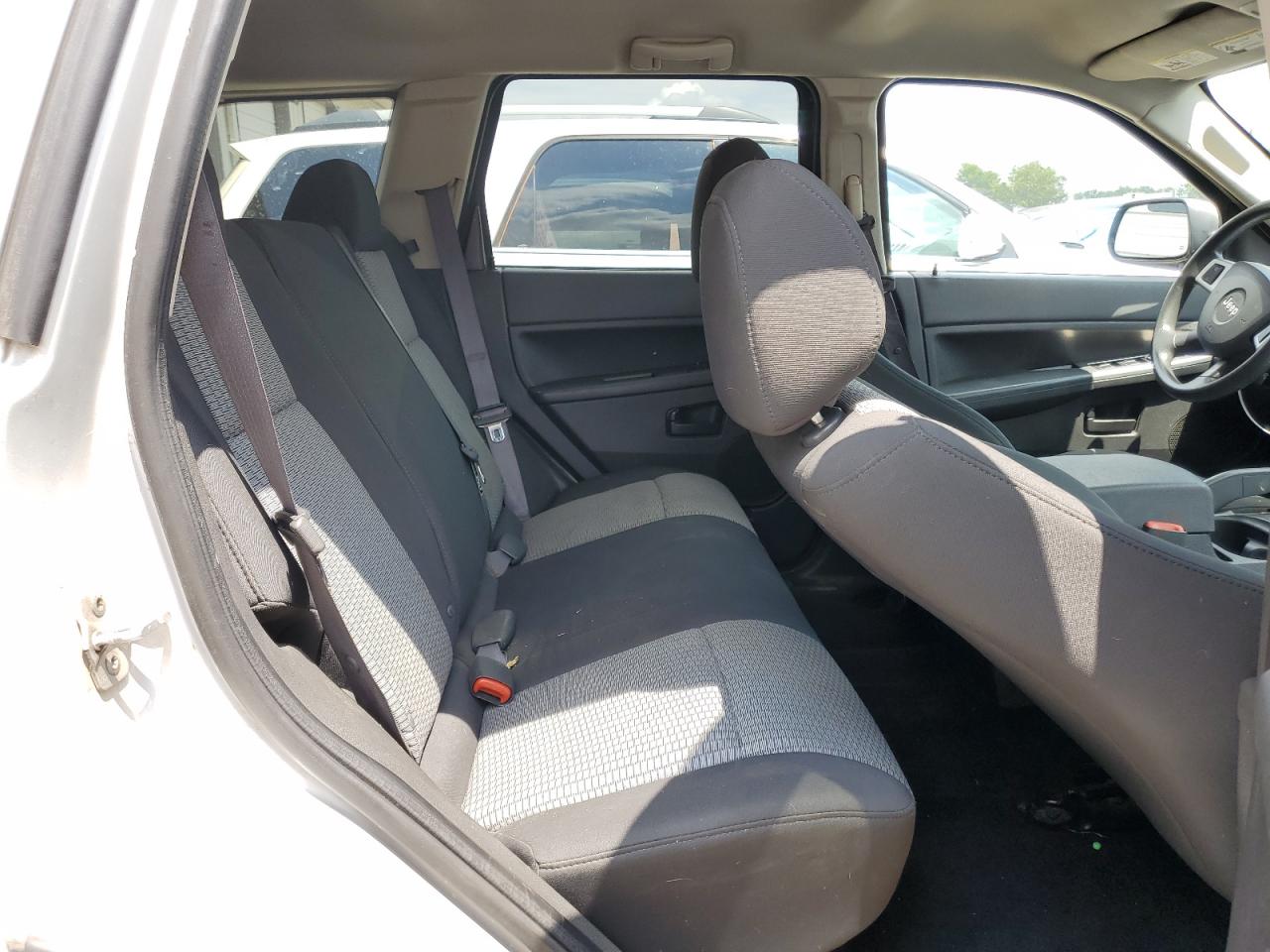 2008 Jeep Grand Cherokee Laredo VIN: 1J8HR48N58C215554 Lot: 66996574