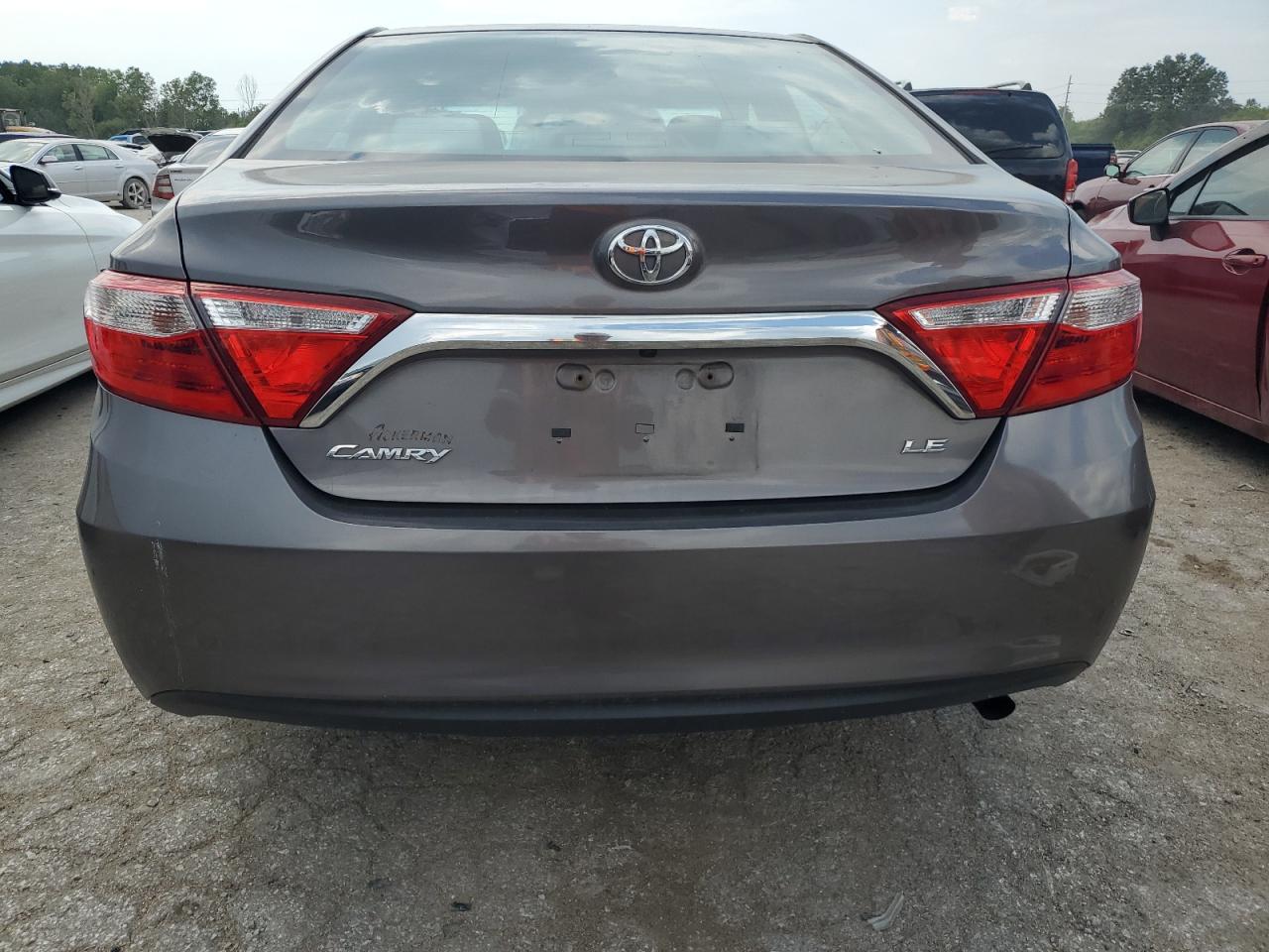 4T1BF1FK0HU309599 2017 Toyota Camry Le