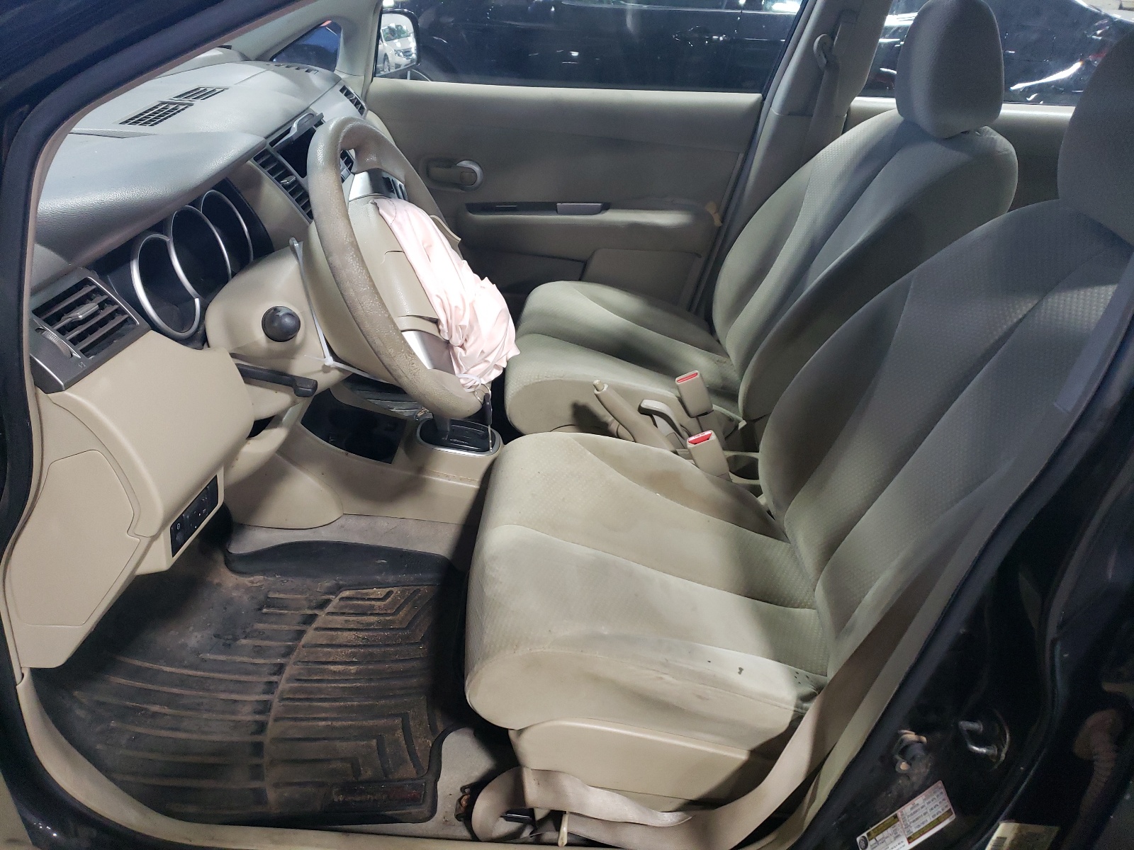 3N1BC1CP0BL363308 2011 Nissan Versa S