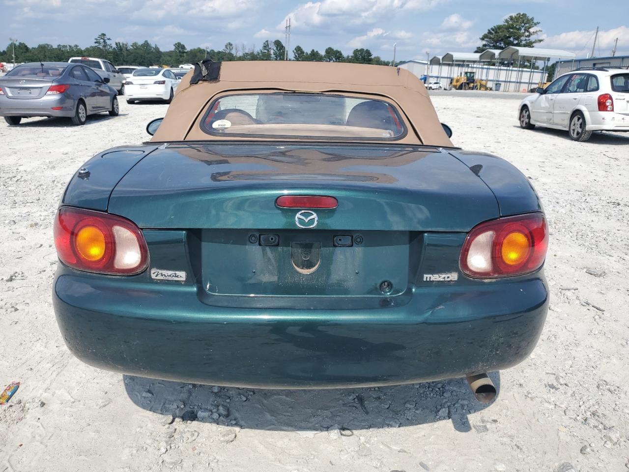 2000 Mazda Mx-5 Miata Base VIN: JM1NB3534Y0151469 Lot: 67626874