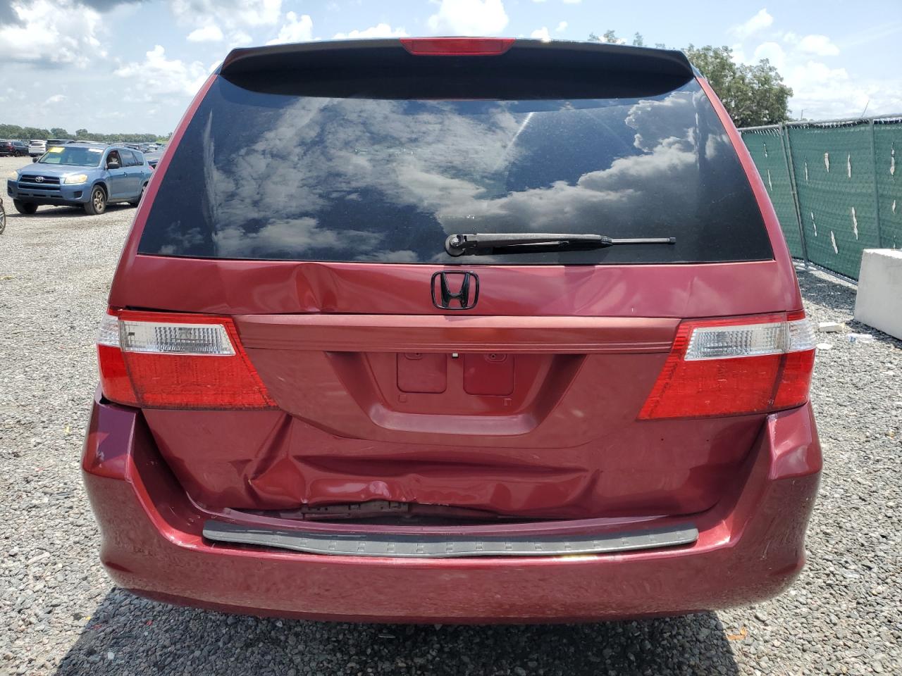 2005 Honda Odyssey Lx VIN: 5FNRL38225B032981 Lot: 66919544