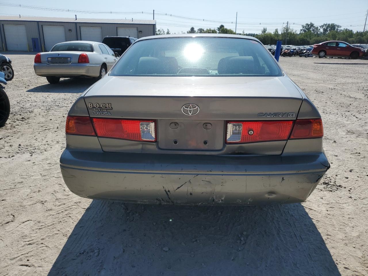 2000 Toyota Camry Ce VIN: 4T1BG22K9YU007852 Lot: 67738684