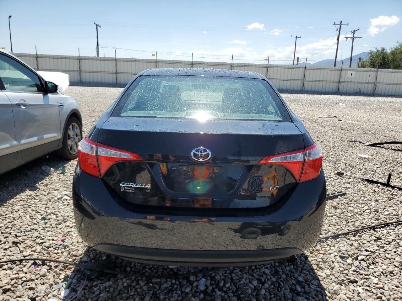 2015 Toyota Corolla L VIN: 2T1BURHE0FC402150 Lot: 67935904