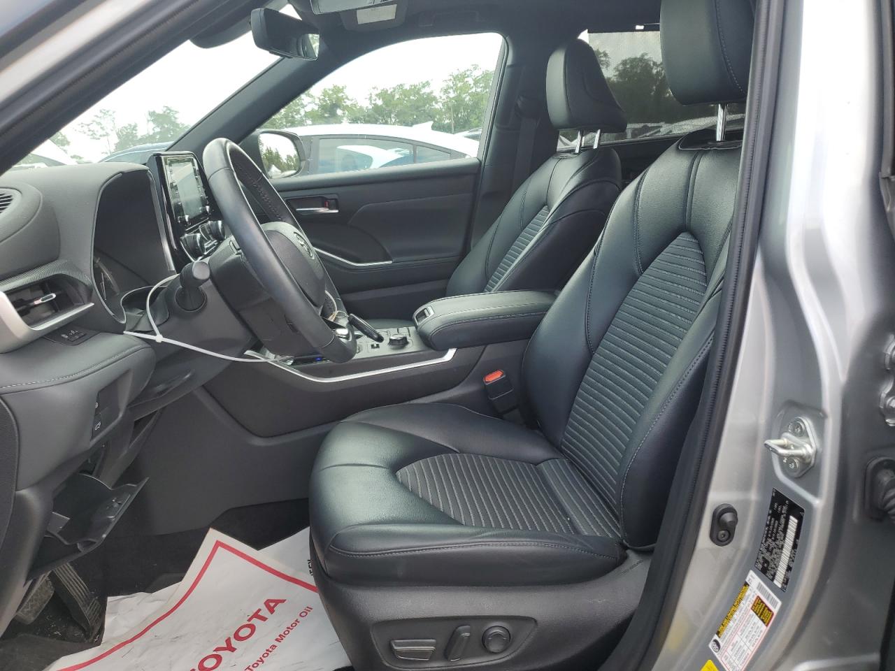 2022 Toyota Highlander Xse VIN: 5TDLZRBHXNS255012 Lot: 65990424