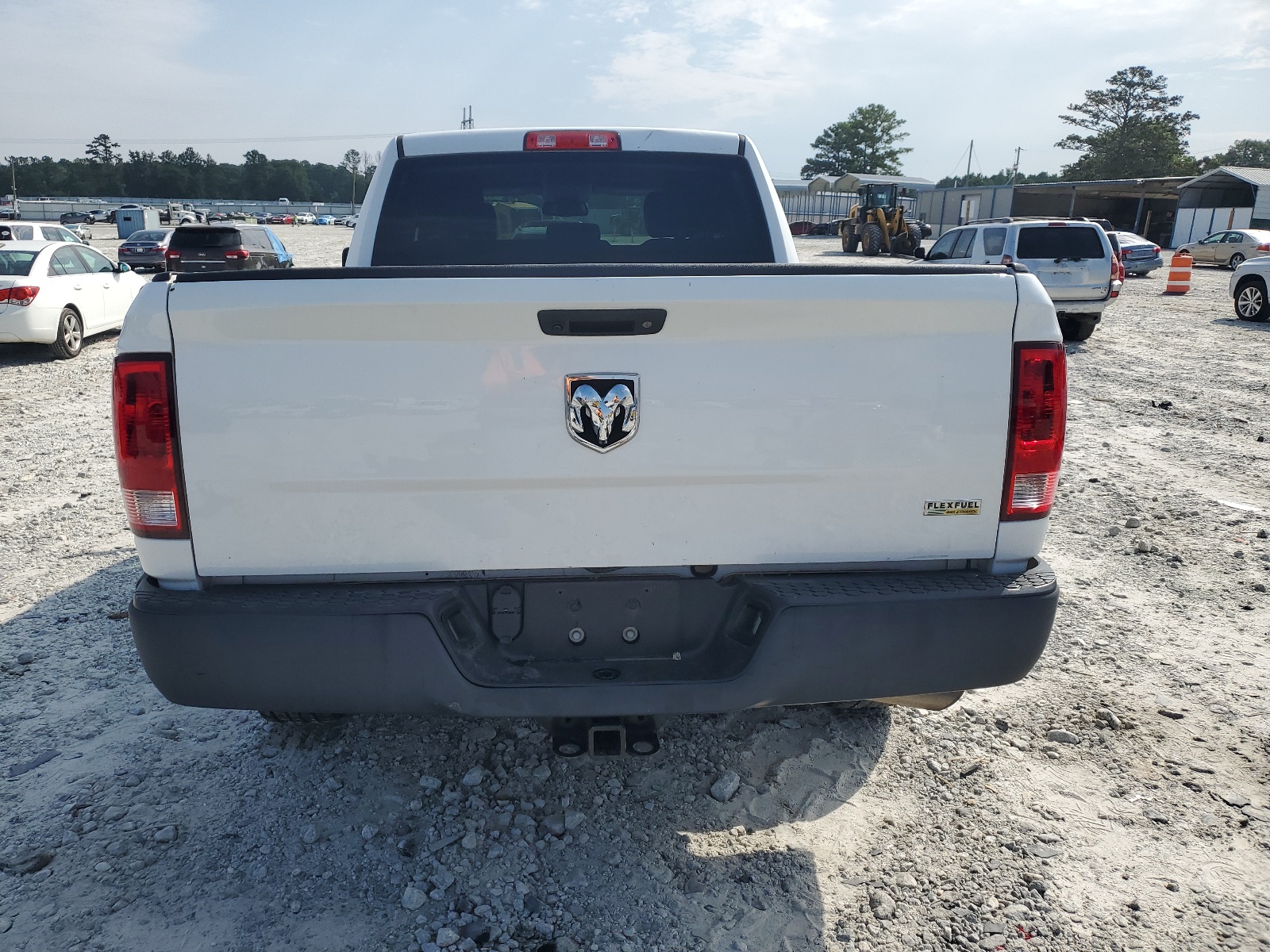 1C6RR6FG2KS730687 2019 Ram 1500 Classic Tradesman