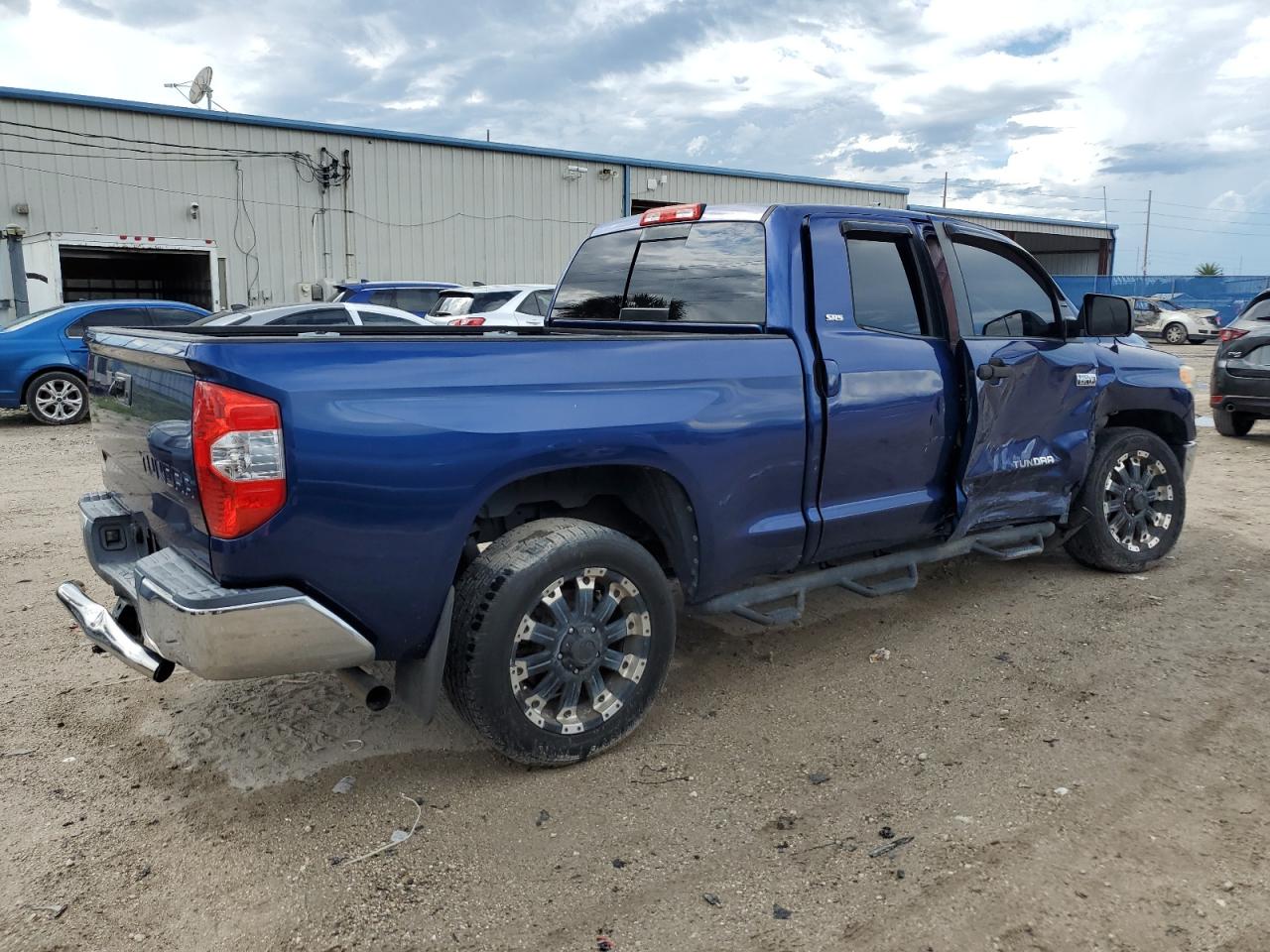 2014 Toyota Tundra Double Cab Sr VIN: 5TFRY5F15EX153002 Lot: 69457044