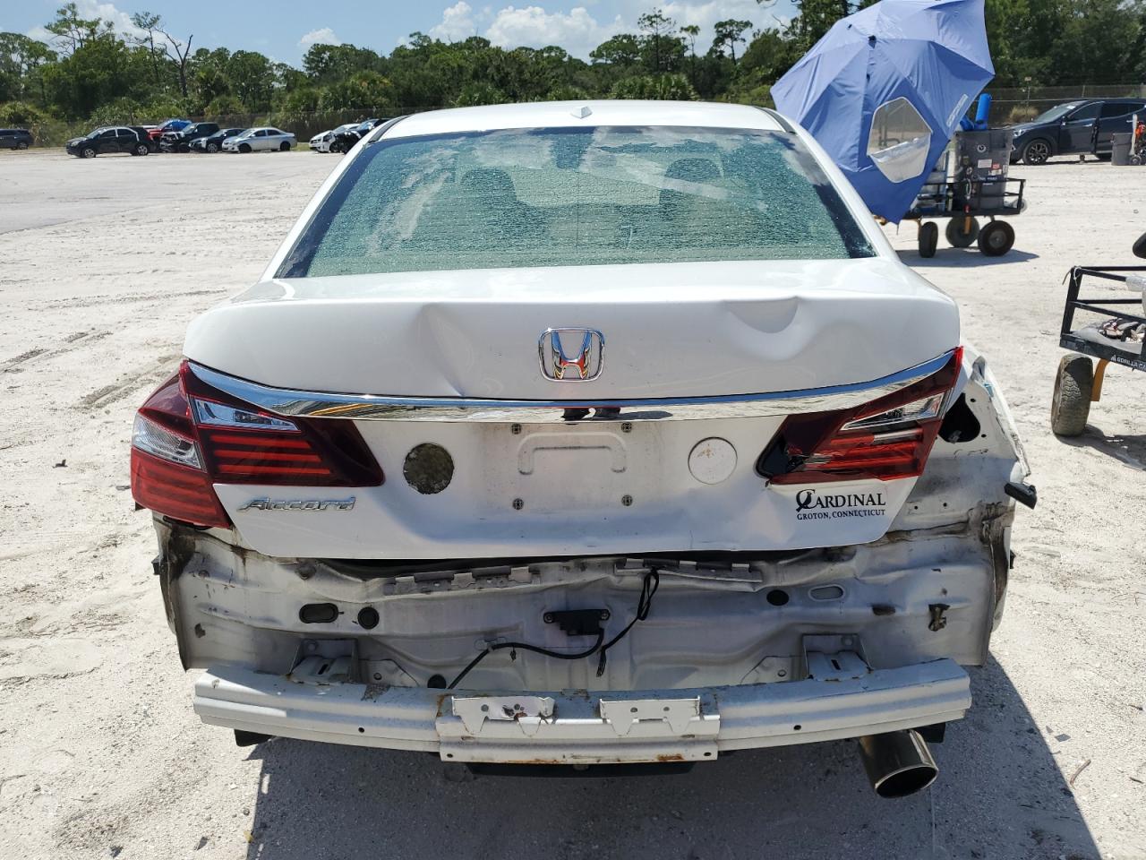 1HGCR2F88HA230727 2017 Honda Accord Exl