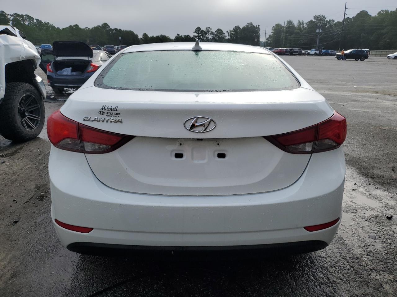 5NPDH4AE7EH495979 2014 Hyundai Elantra Se