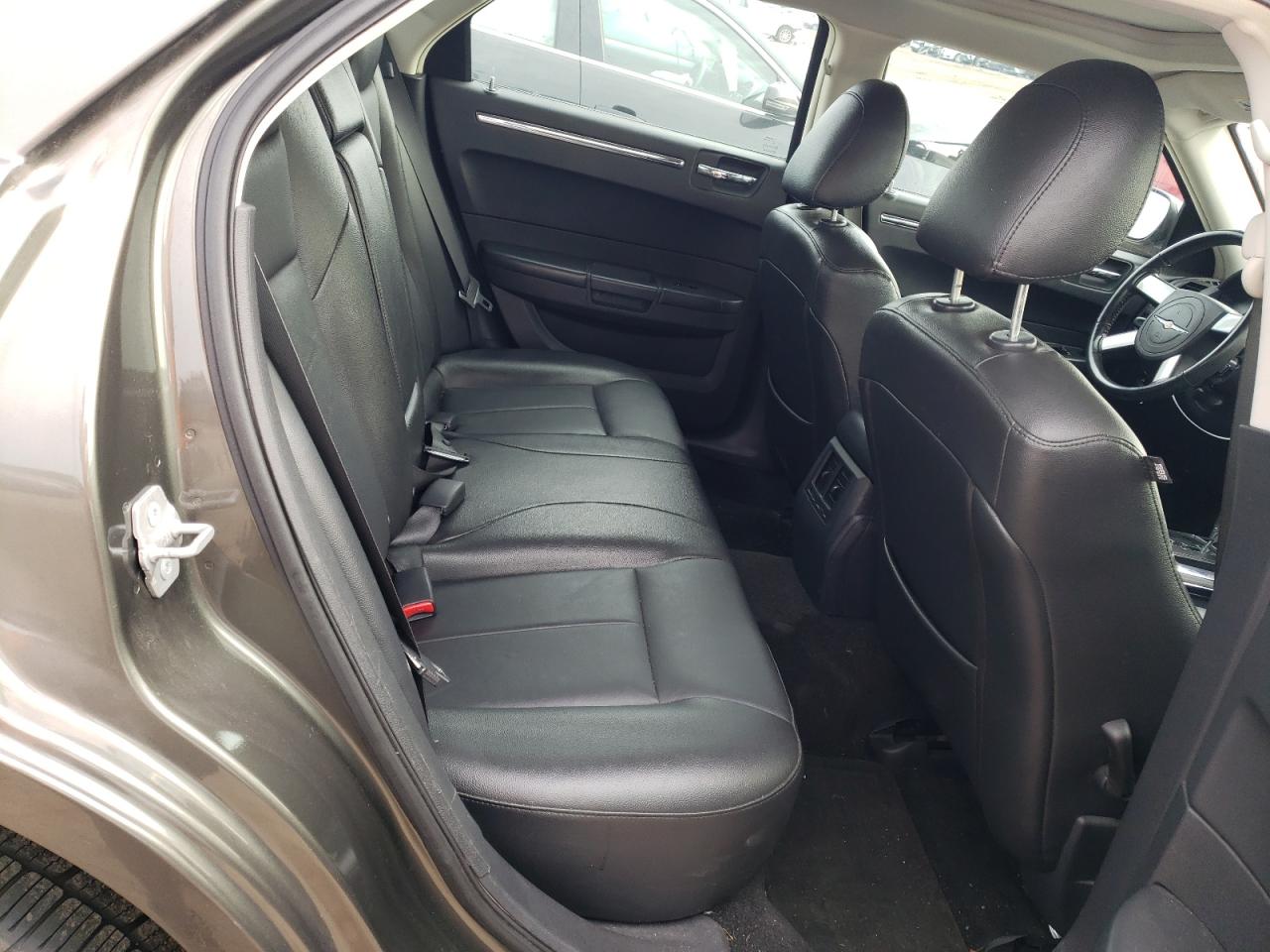 2009 Chrysler 300 Touring VIN: 2C3LK53V89H554279 Lot: 66071414