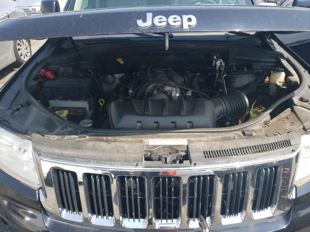 1J4RR4GTXBC522957 2011 Jeep Grand Cherokee Laredo