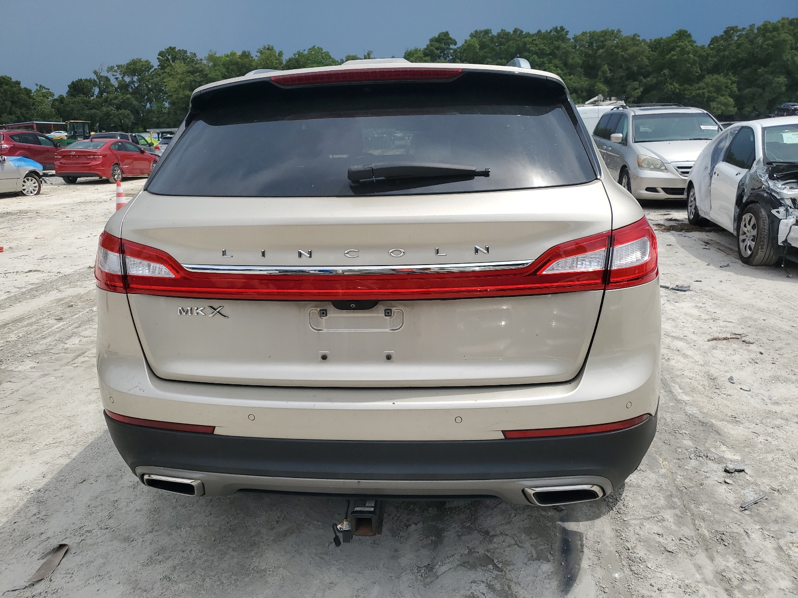 2LMPJ6LR0HBL37237 2017 Lincoln Mkx Reserve