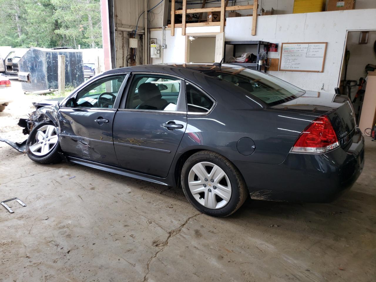 2011 Chevrolet Impala - Image 2