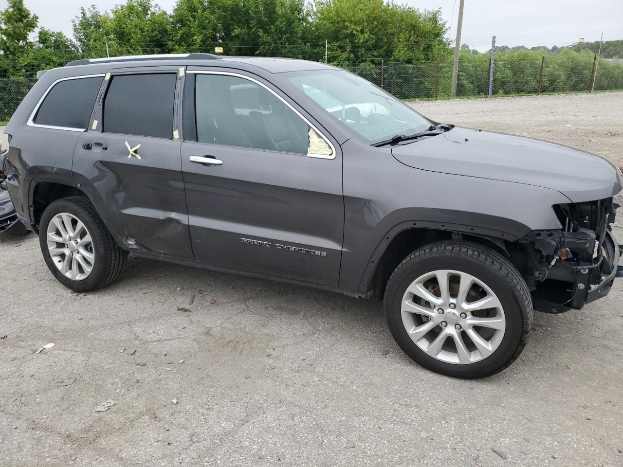 2017 Jeep Grand Cherokee - Image 4