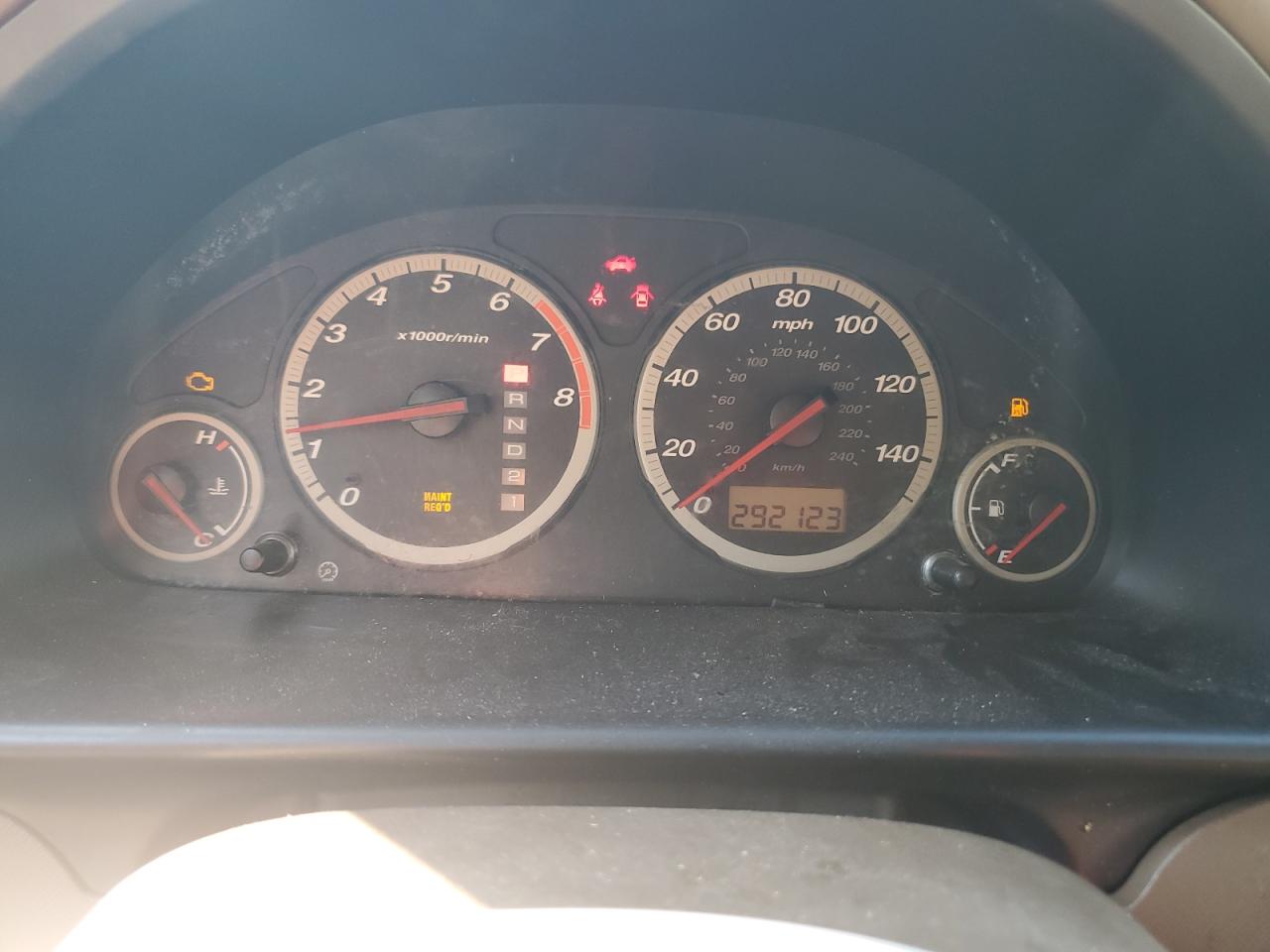 2002 Honda Cr-V Lx VIN: JHLRD68402C018136 Lot: 66006754