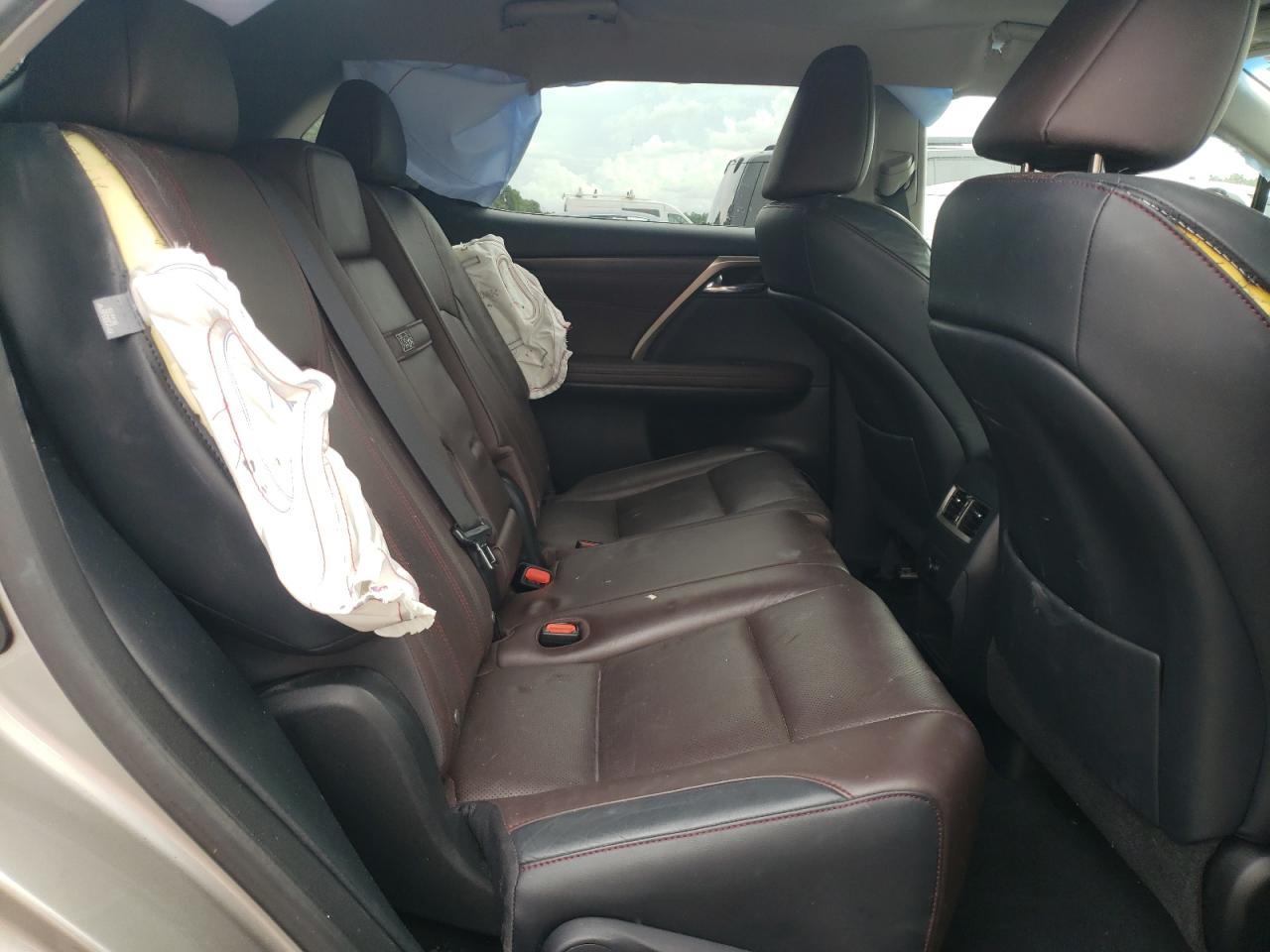 2017 Lexus RX - Image 11