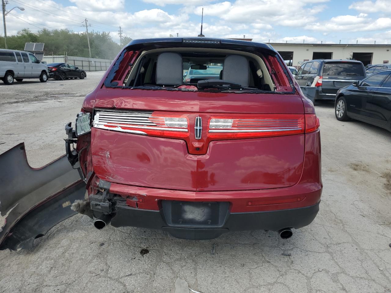 2LMHJ5AT6EBL51703 2014 Lincoln Mkt