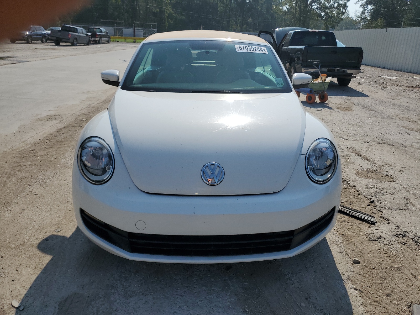 2013 Volkswagen Beetle vin: 3VW5X7ATXDM811677