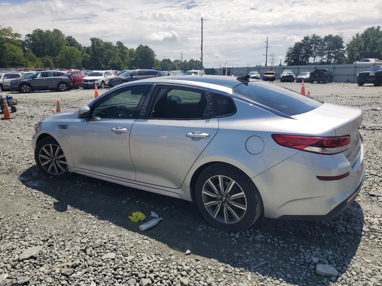 5XXGT4L3XKG330930 2019 KIA OPTIMA - Image 2