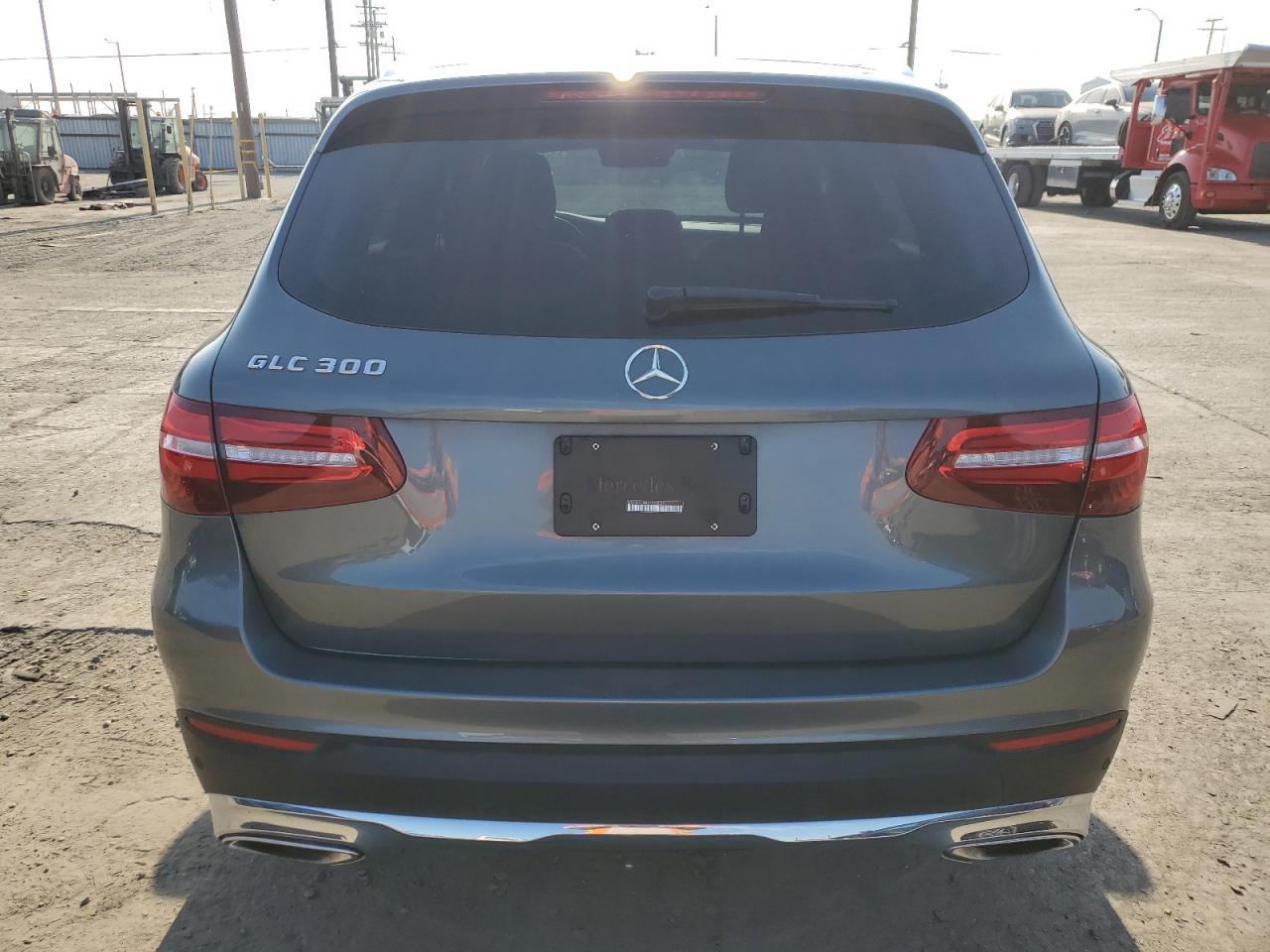 2016 Mercedes-Benz Glc 300 VIN: WDC0G4JB4GF070024 Lot: 66392954