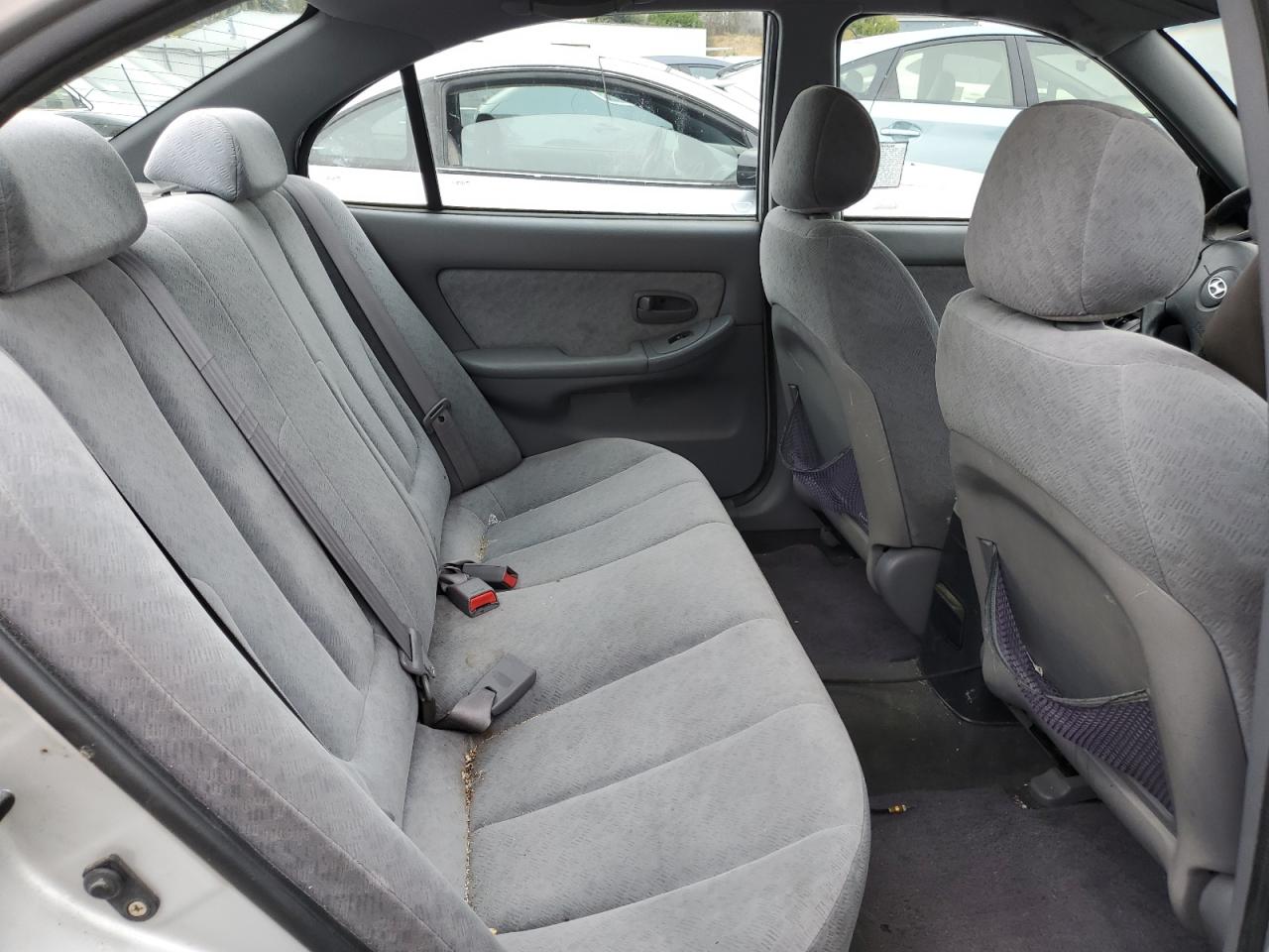 2005 Hyundai Elantra Gls VIN: KMHDN46D05U001827 Lot: 68670334