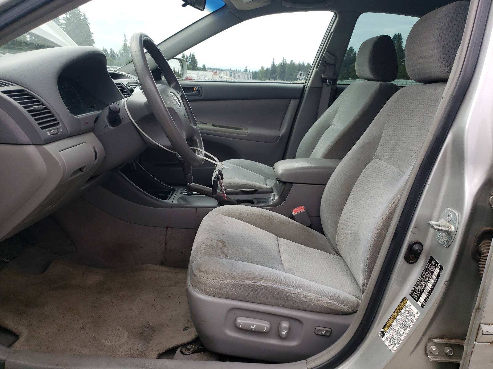 4T1BE32K34U349819 2004 Toyota Camry Le