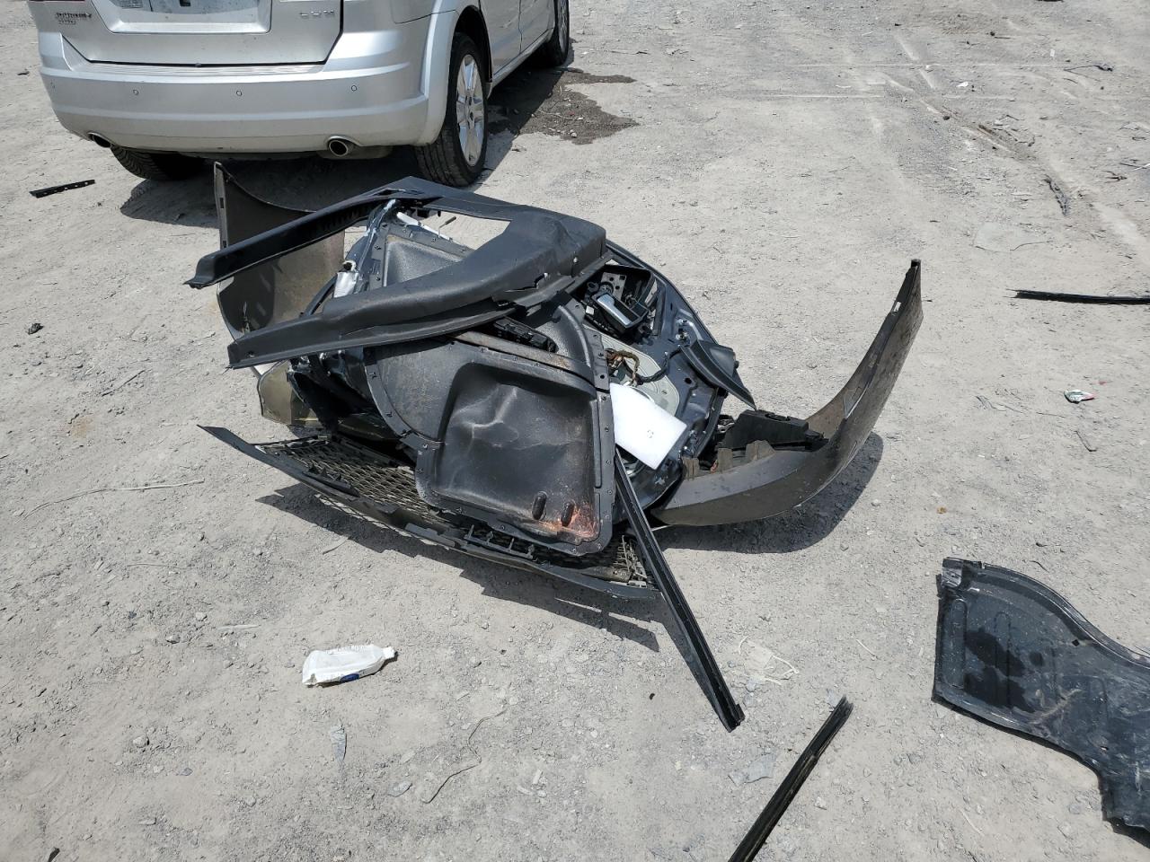 2005 Ford Five Hundred Limited VIN: 1FAFP28125G112463 Lot: 65993904