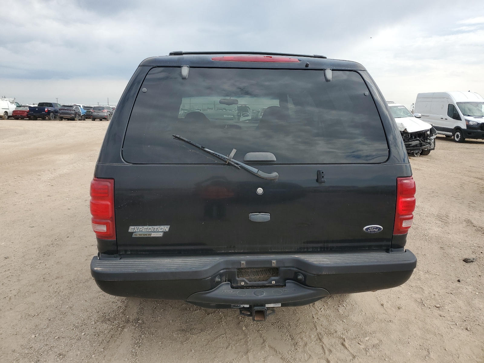 1FMRU15L32LA98877 2003 Ford Expedition Xlt