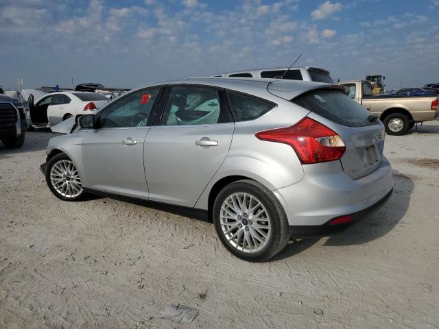  FORD FOCUS 2012 Серебристый