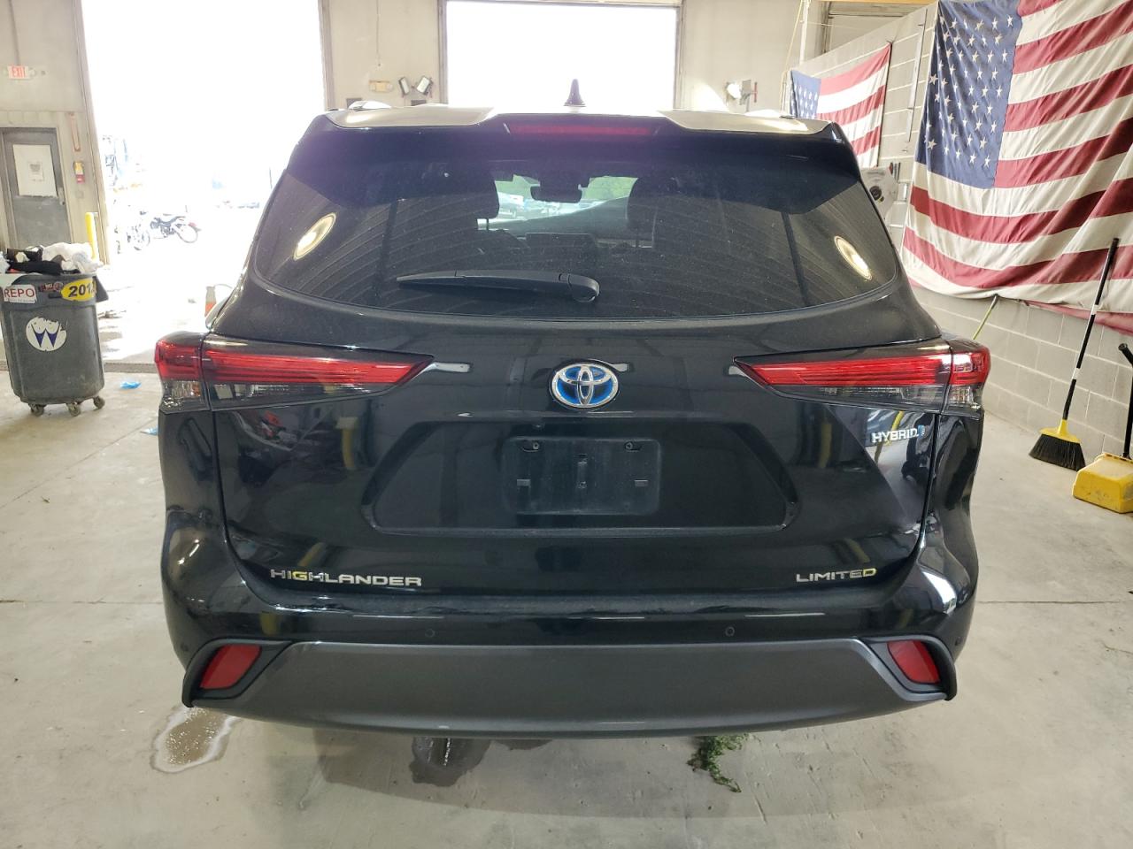 2021 Toyota Highlander Hybrid Limited VIN: 5TDXBRCH5MS526352 Lot: 68559464