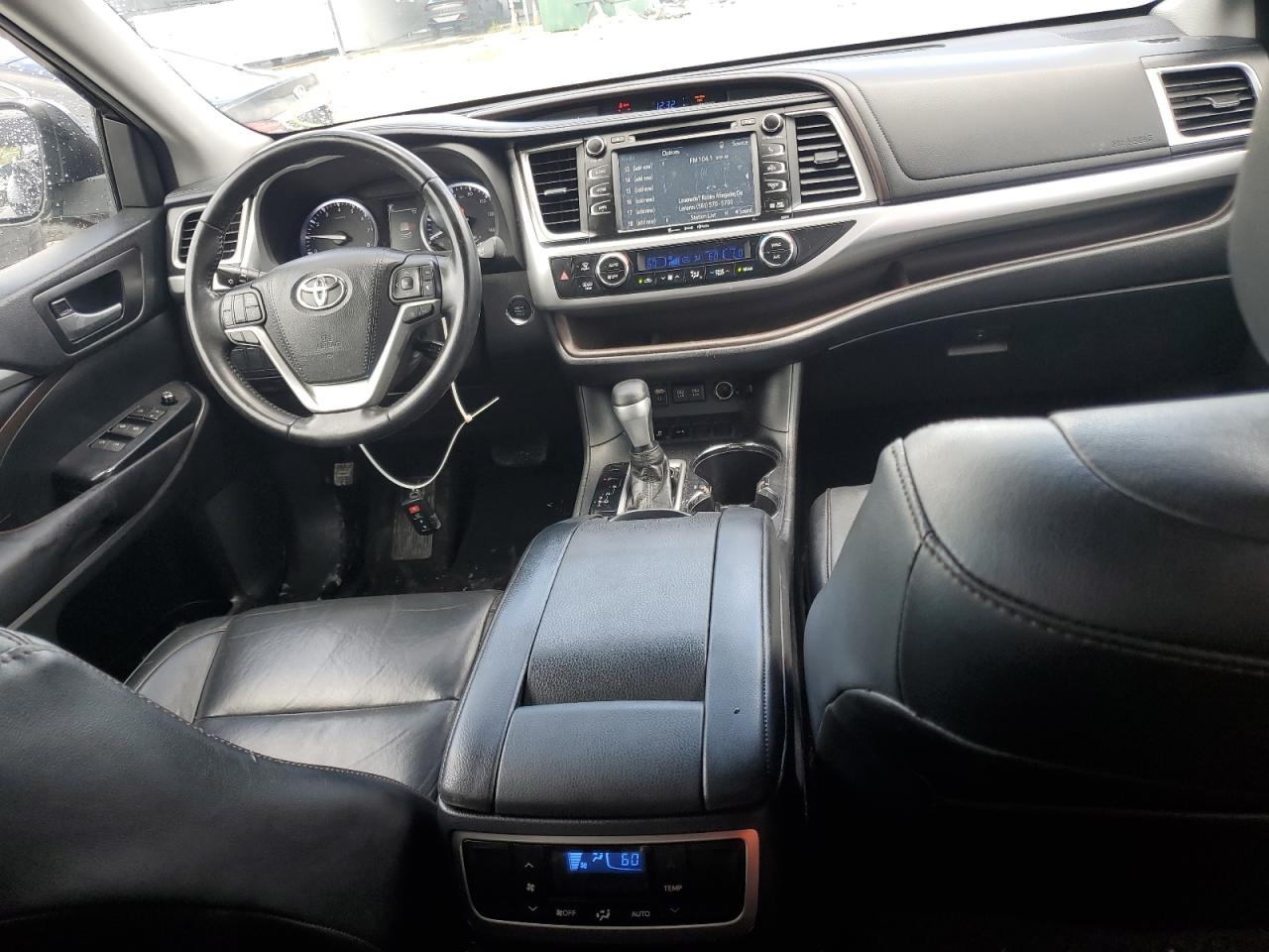 2017 Toyota Highlander Se VIN: 5TDKZRFH1HS525951 Lot: 66044504